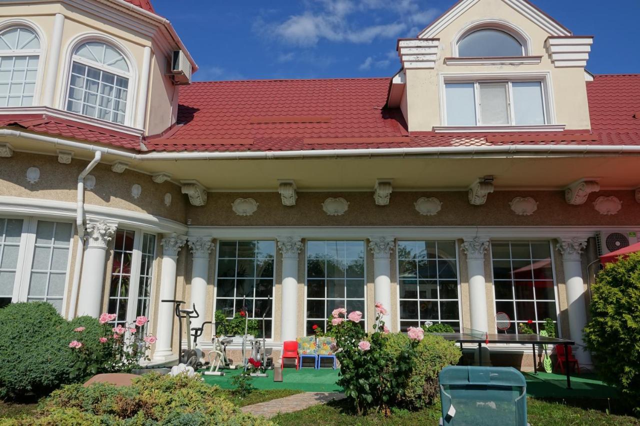 White House Apartments Odesa Exterior foto